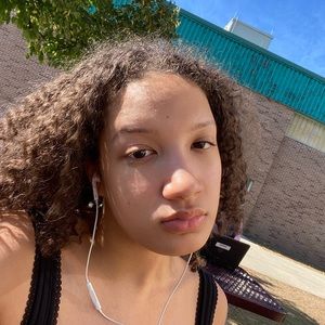 Meet your Posher, Haleigh